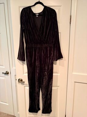 a new day Black Velvet Long-Sleeve Jumpsuit